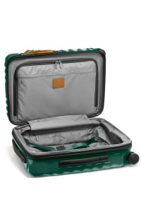 19 Degree | International Expandable Carry-On