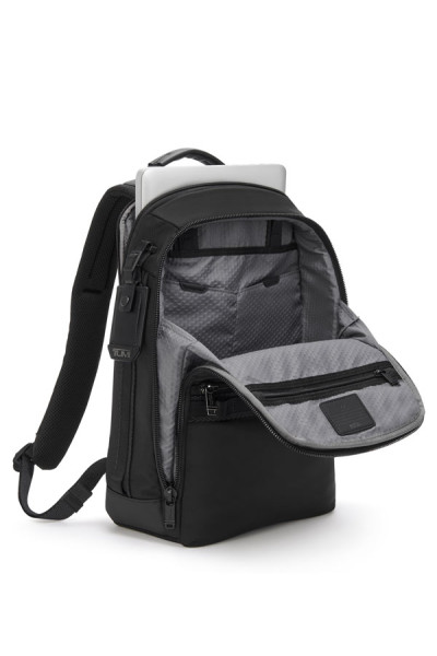 Dynamic Backpack